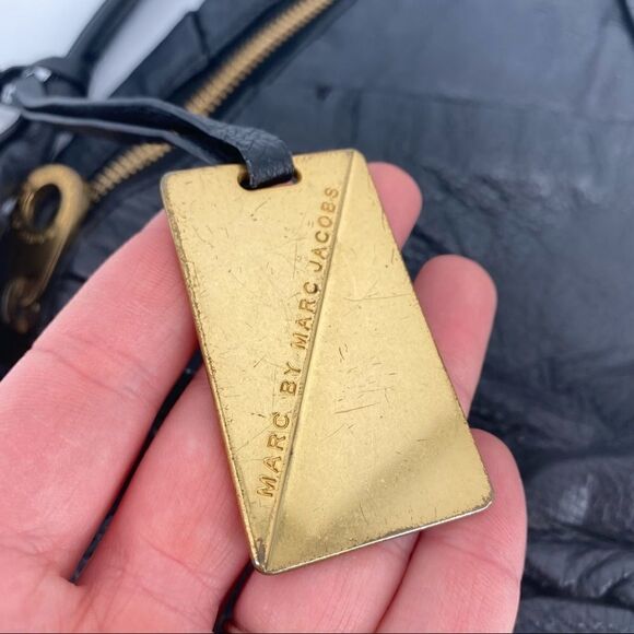 Marc Marc Jacobs Amazing Soft Supple Quilted Shoulder Bag - Picture 3 of 12